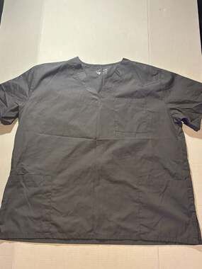 Pandamed Scrubs V-Neck Scrub Top Gray Size 2XL